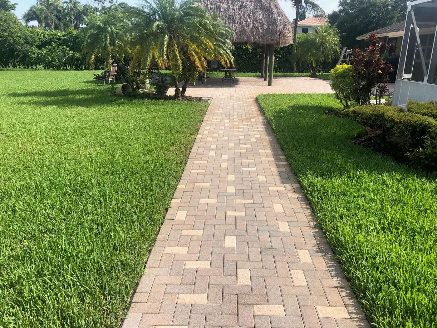 Paver walkway with restored color after SignaSeal